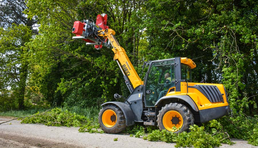 telesco-dieci-3 - Illustration Au Gaec des vents, les travaux s&rsquo;articulent autour du chargeur télescopique