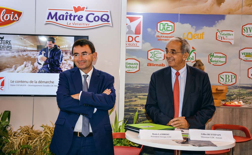 Denis Lambert, P.-D.G. du groupe LDC et Gilles Huttepain, directeur LDC amont. - Illustration Nature d’éleveurs, la démarche bien-être