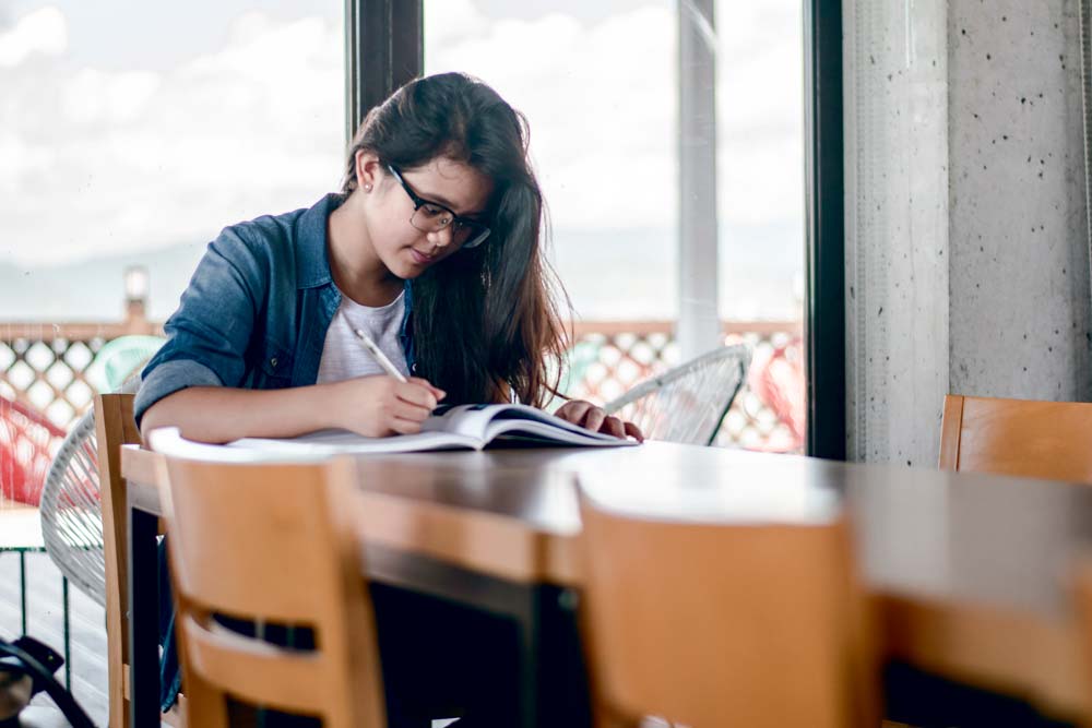  - Illustration Comment demander des allocations logement pour vos enfants étudiants ?