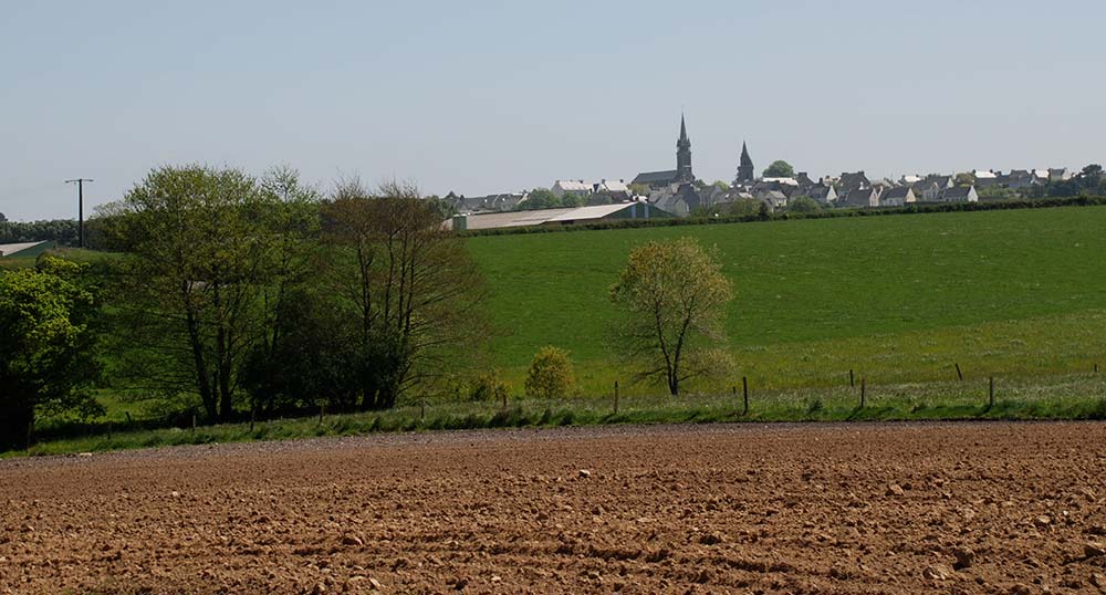 a10018.hr - Illustration Défendre les territoires ruraux