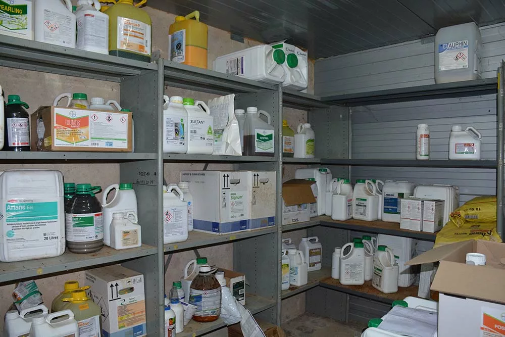 10798.hr - Illustration Comment réduire l’usage des herbicides ?