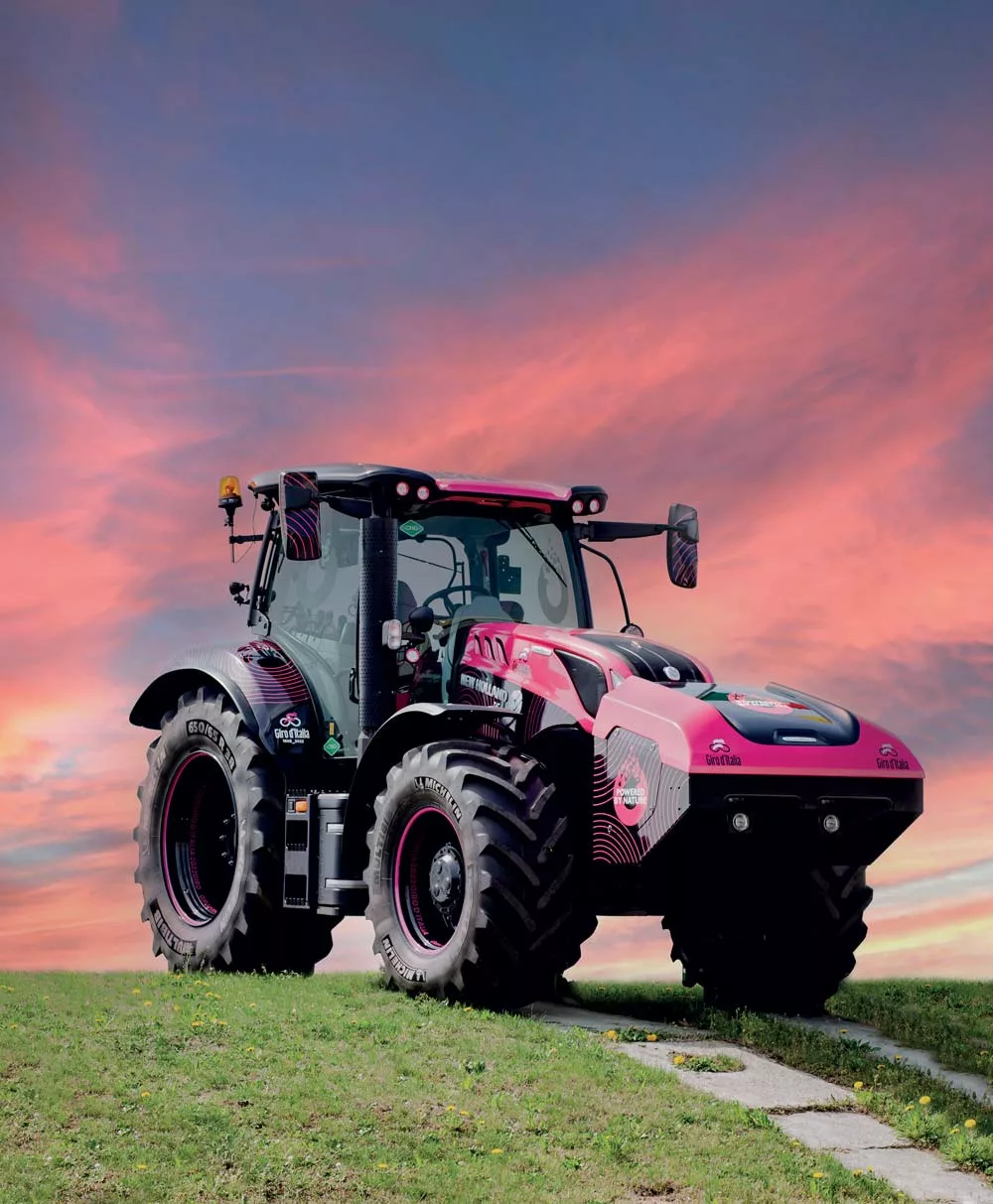 new holland t6 methanepower giro ditalia - Illustration New Holland présente un tracteur au biométhane pendant le Giro d&rsquo;Italie 2022