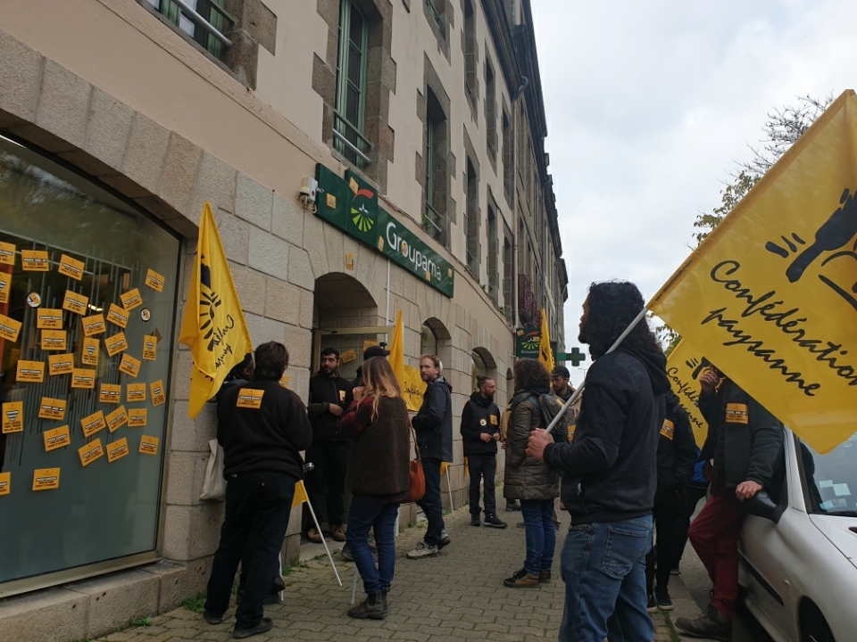 Manifestation de la confédération paysanne - Illustration « Un changement de cap s&rsquo;impose »