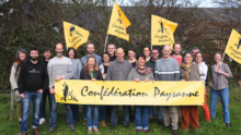 Les candidats de la liste « Pour des campagnes vivantes, soyons fermes ! » de la Confédération paysanne en Côtes d'Armor