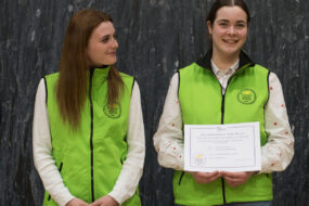 Deux jeunes filles