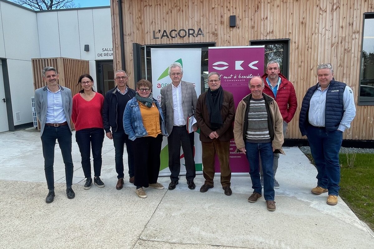 Groupe de personnes - Illustration OB Communauté travaille sur la qualité de l’air