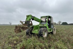 Réalisation d'un profil 3D à l'aide d'un télescopique dans une parcelle agricole