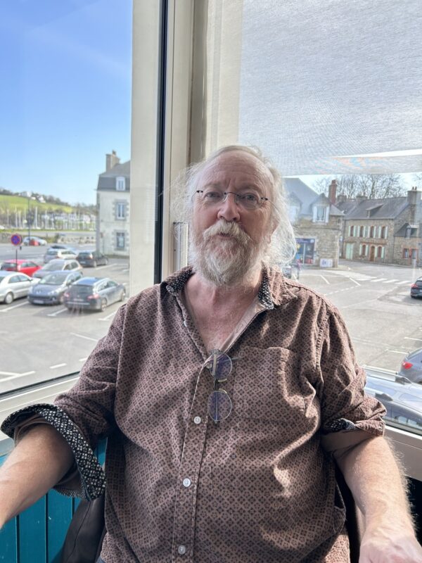Hervé Le Bihan, docteur en hydronymie, ancien directeur du Département de Breton, de l’Université de Rennes 2, membre du CELTIC-BLM