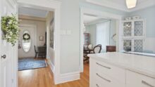Intérieur d'un appartement meublé
