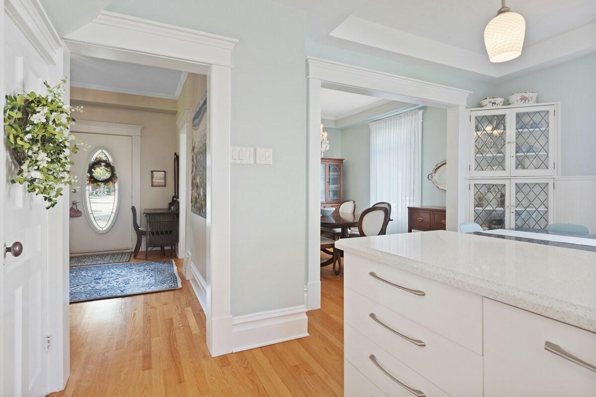 Intérieur d'un appartement meublé - Illustration Location meublée : quel régime fiscal ?