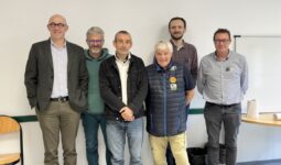 Unn groupe de personnes