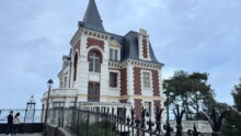 Une grande demeure typique de la ville de Dinard