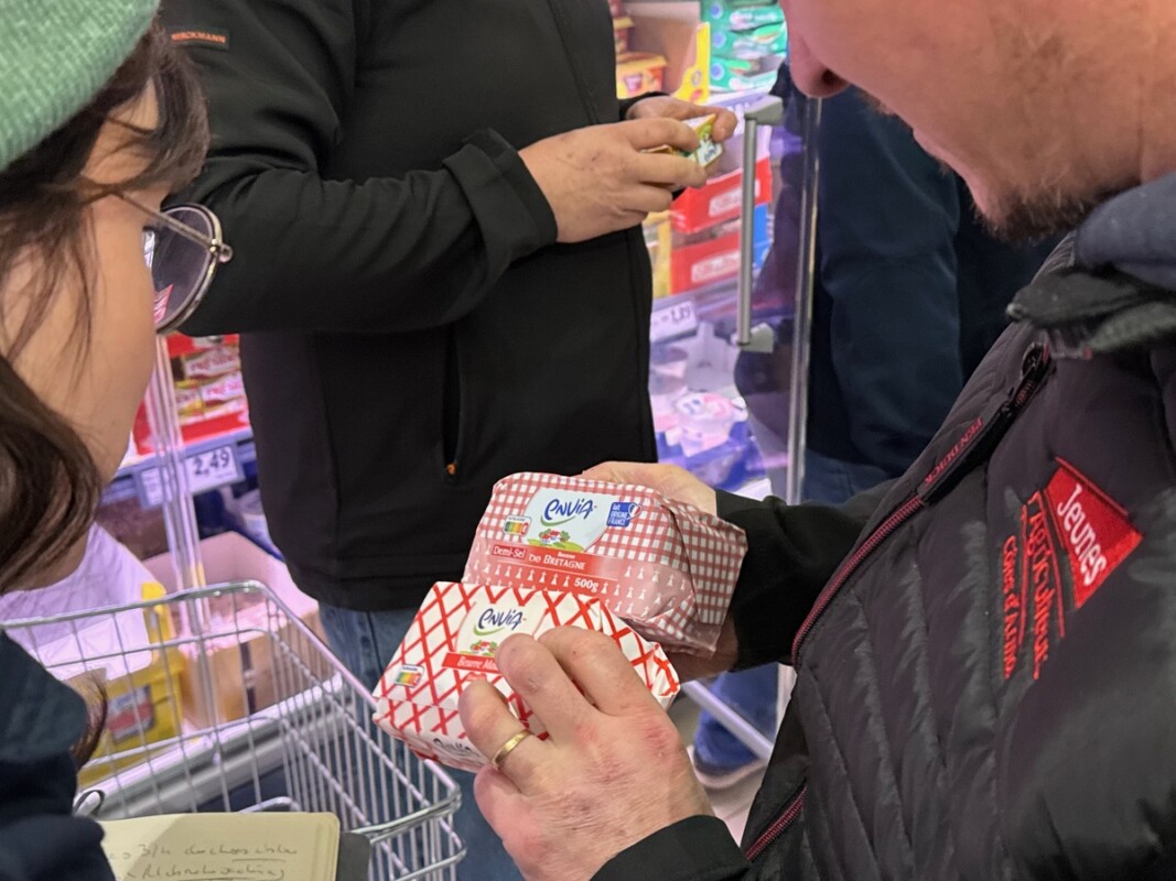Les JA cherche l'origine du lait ayant servi à fabriquer ces beurres sous marque de distributeur (MDD)