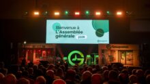 la place du village Groupama.jpg